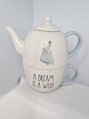 NWOT Rae Dunn Cinderella 'A Dream Is A Wish' Ceramic Teapot and Cup Set